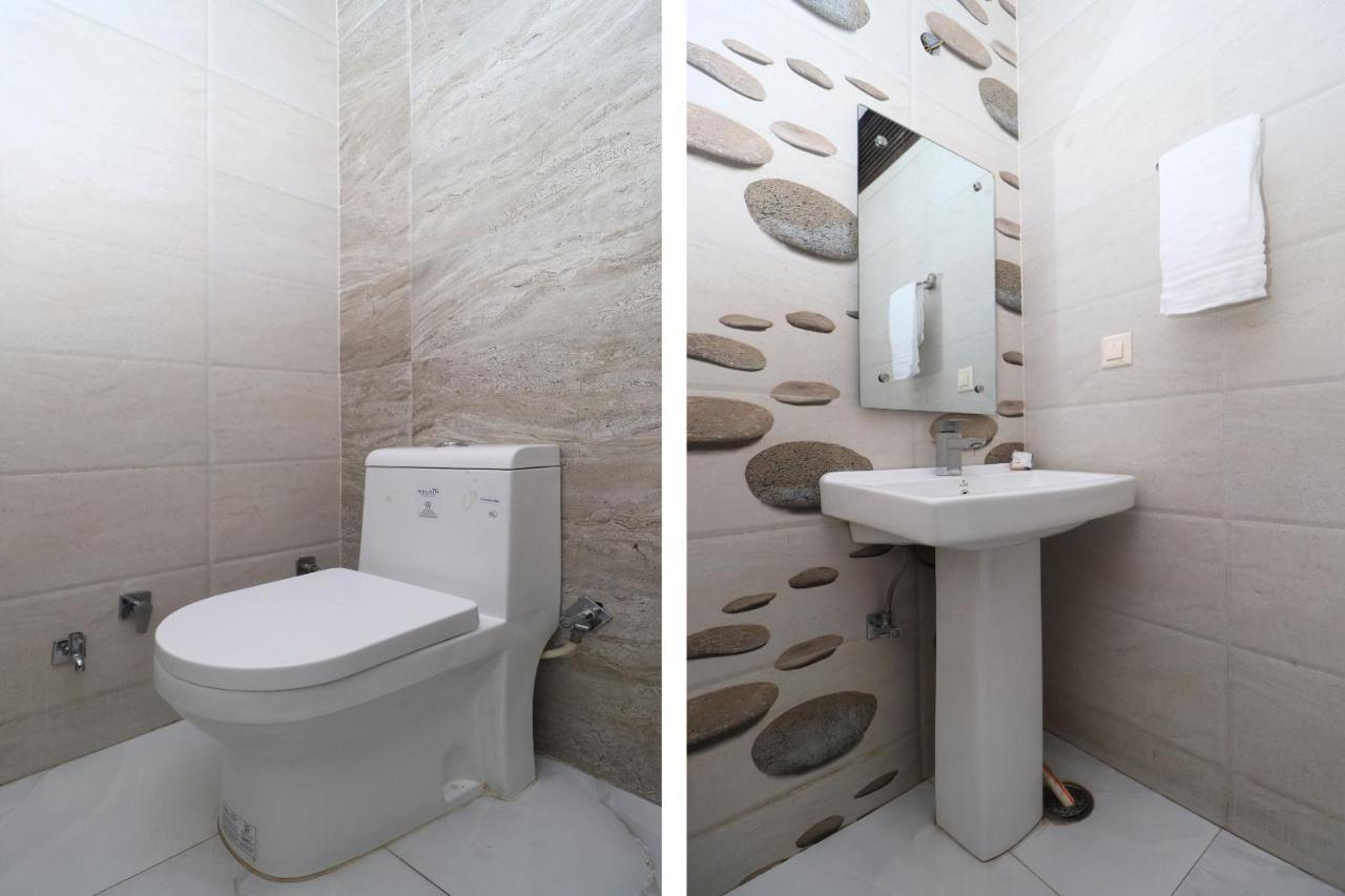 Oyo 29637 Hotel Kakkar Ludhiana Eksteriør billede